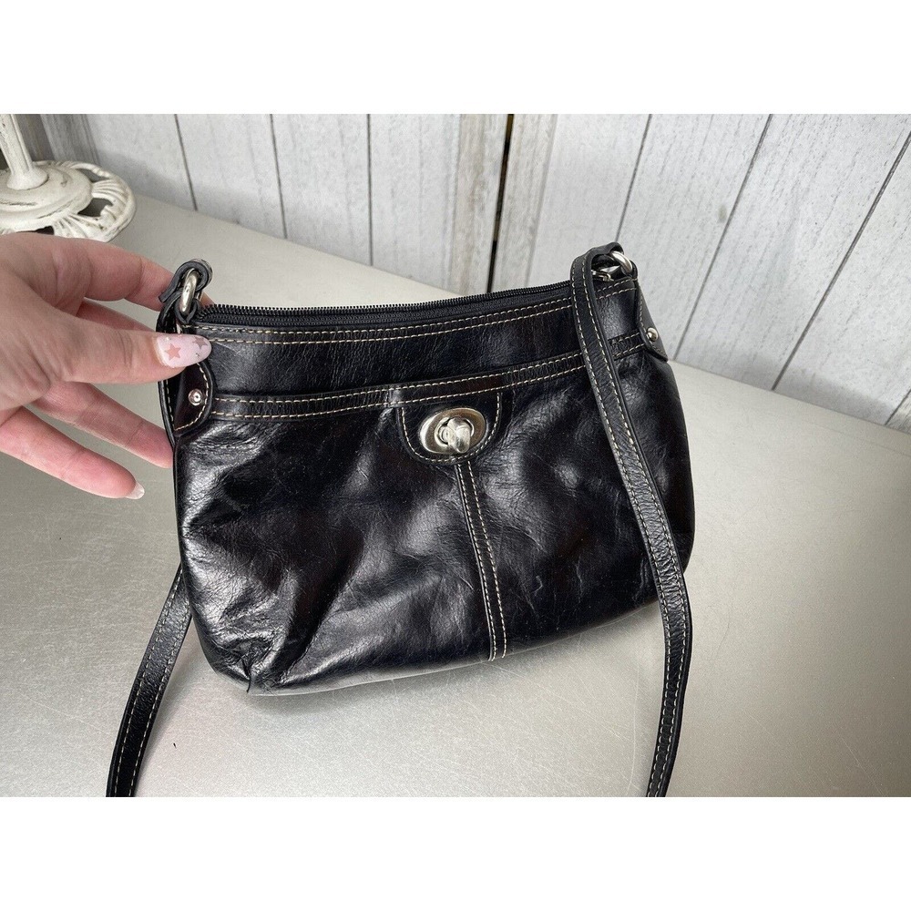 FOSSIL Forever Black Leather Crossbody Turnlock Key Bag Patent Purse